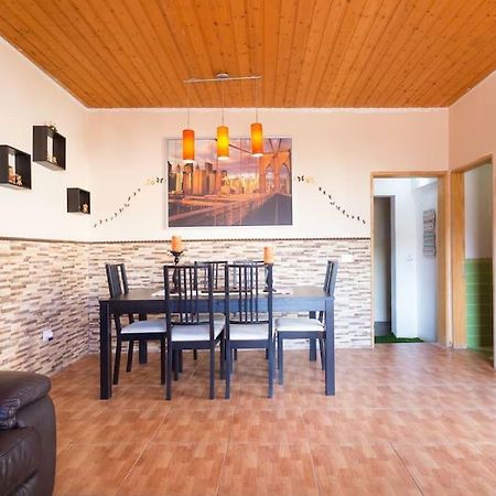 Villa Blanca Tenerife - Complete House - Terrace And Bbq, 5 Minutes From The Beach And Airport San Isidro  Eksteriør bilde