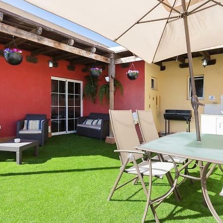 Villa Blanca Tenerife - Complete House - Terrace And Bbq, 5 Minutes From The Beach And Airport San Isidro  Eksteriør bilde